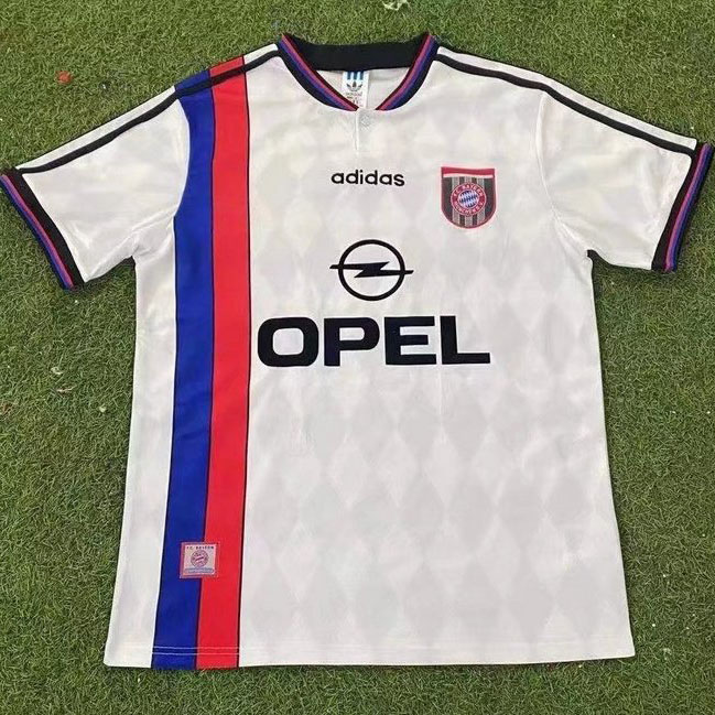 95-96 Bayern Away - Click Image to Close